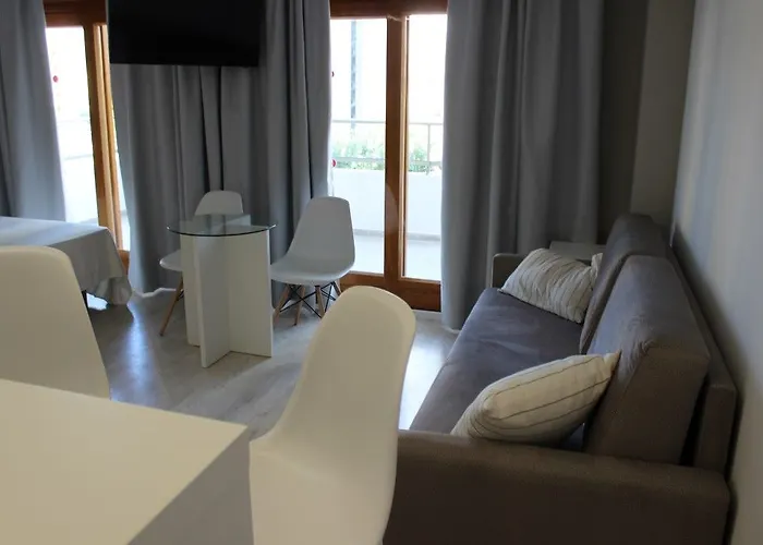 Flamingo - Adults Recommended Апарт-отель