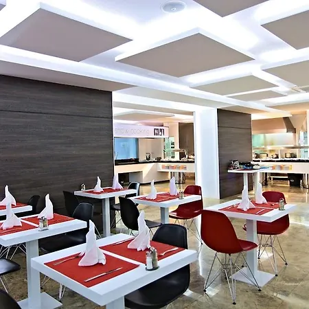 Apart-hotel Flamingo - Adults Recommended 4*