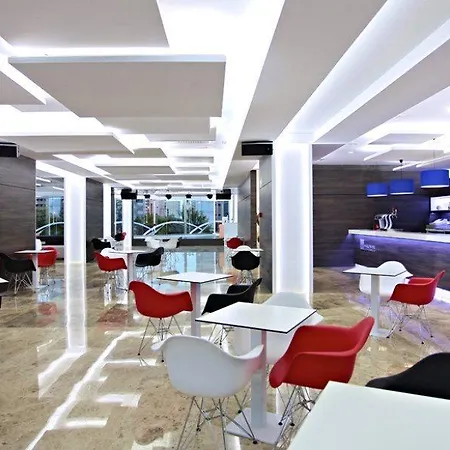 Flamingo - Adults Recommended 4*